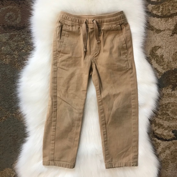 Hanna Andersson ⚜️ Striped Fleece & Khakis Set - Picture 4 of 9